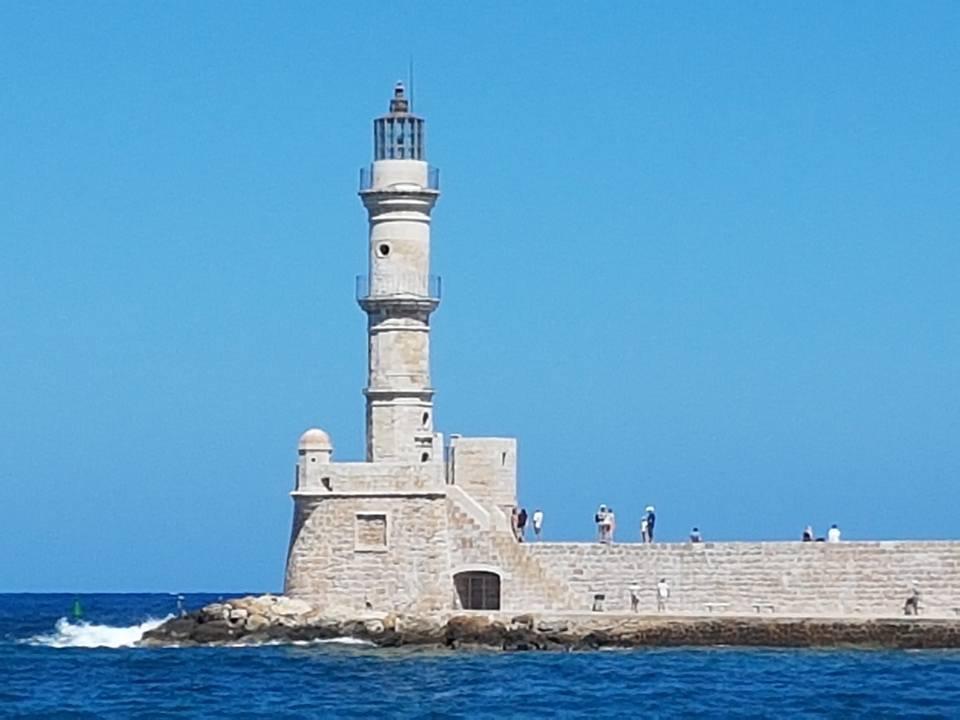 Happiness In Chania Hriszí Aktí Haniá Kültér fotó